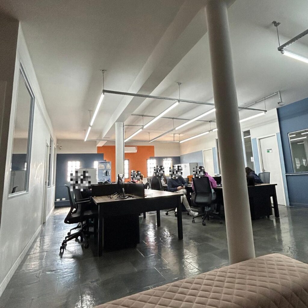 Galpão Comercial em Santo Amaro - 450m² - 7 vagas - Locação - João Dias