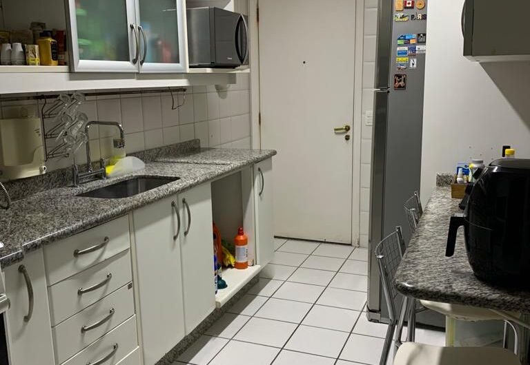 Apartamento usado Rua Sócrates