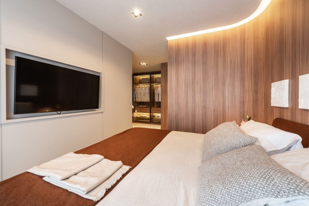 Apartamento Moema Pássaros Venda - 200m² e 380m² - 3 e 4 suítes - 3 e 4 vagas