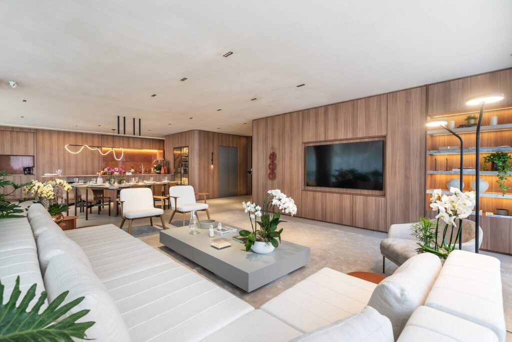 Apartamento Moema Pássaros Venda - 200m² e 380m² - 3 e 4 suítes - 3 e 4 vagas