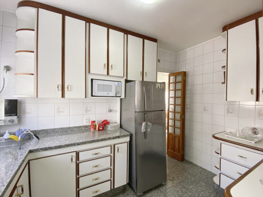 Campo Belo 3 dormitórios, 150m, 3 quartos, 1 suíte, 2 vagas, perto do metrô, Rua João Alvares Soares, Rua Edson, Vieira de Morais, Maison